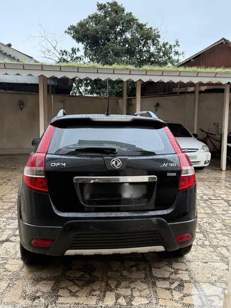 اچ سی کراس|خودرو سواری و وانت|لشت نشا, |دیوار