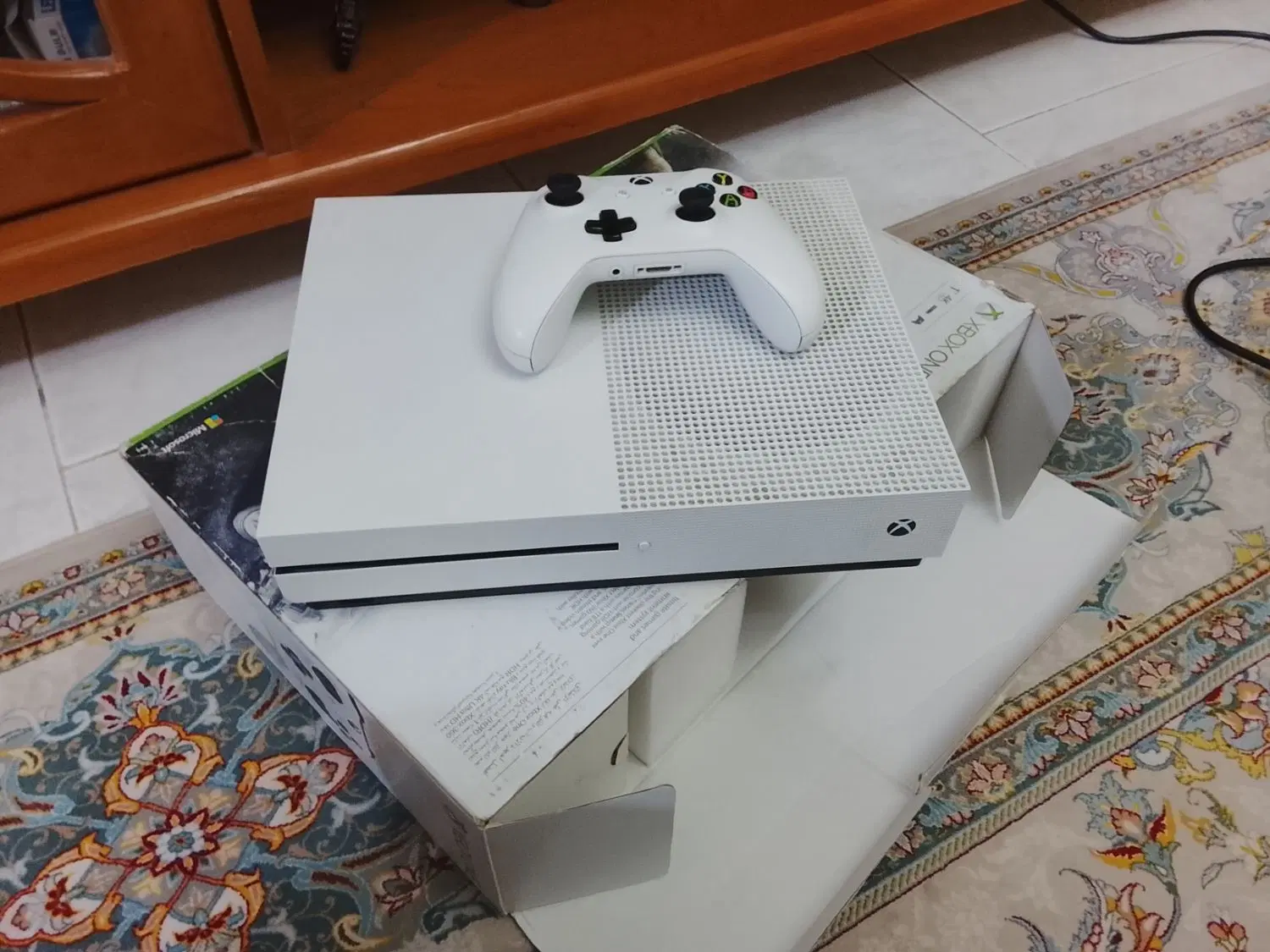 Xbox one S 1 Tra|کنسول، بازی ویدئویی و آنلاین|اندیشه, اندیشه فاز ۴|دیوار