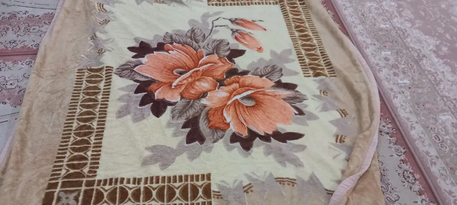 پتو گلبافت دو نفره|رختخواب، بالش، پتو|فومن, |دیوار