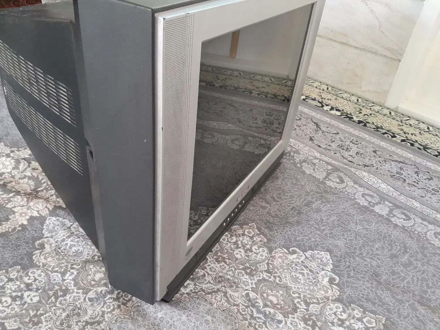 تلوزیون سالم|تلویزیون و پروژکتور|یزد, |دیوار