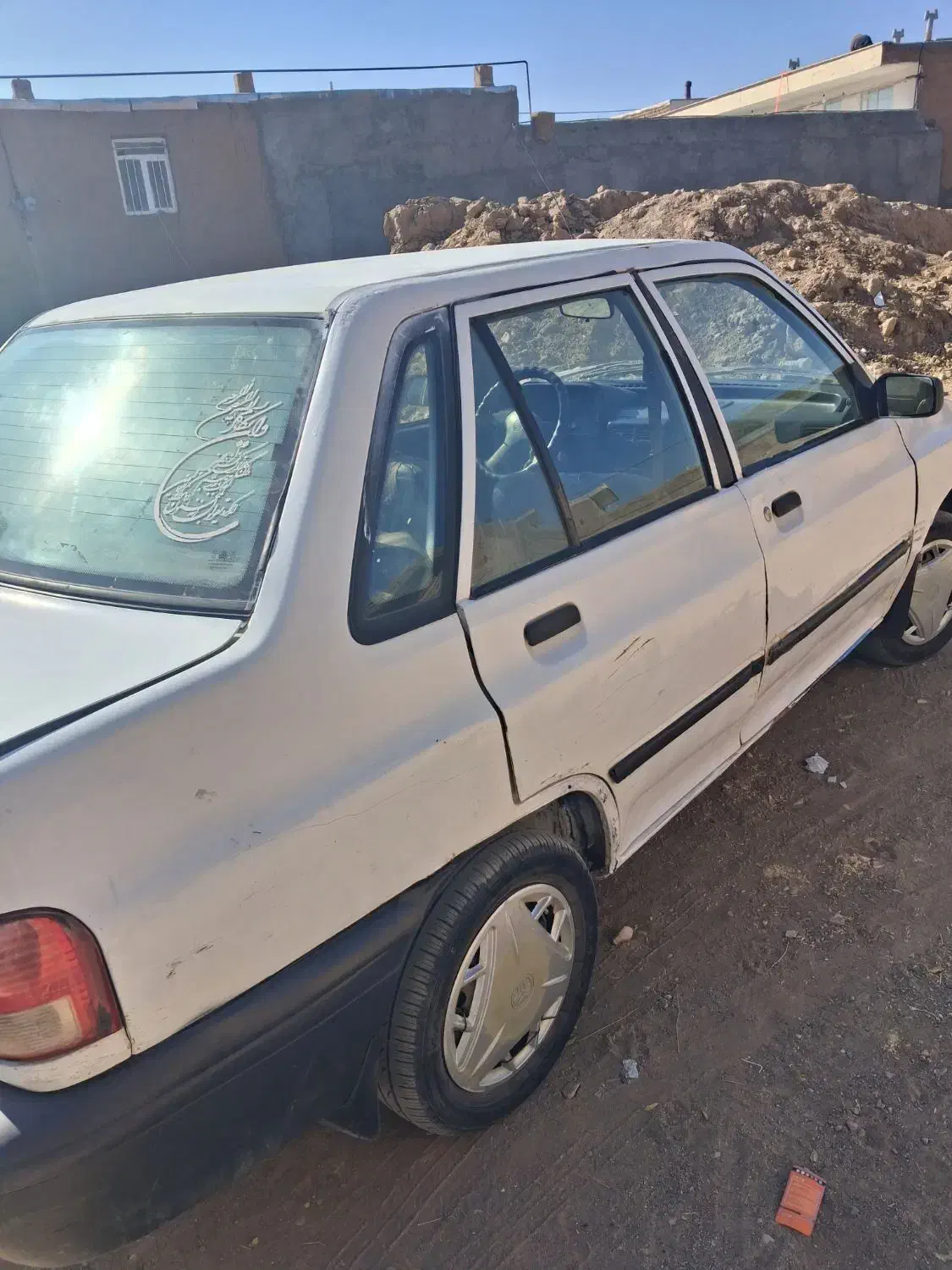 پراید مدل ۸۲|خودرو سواری و وانت|سبزوار, قصبه شرقی|دیوار