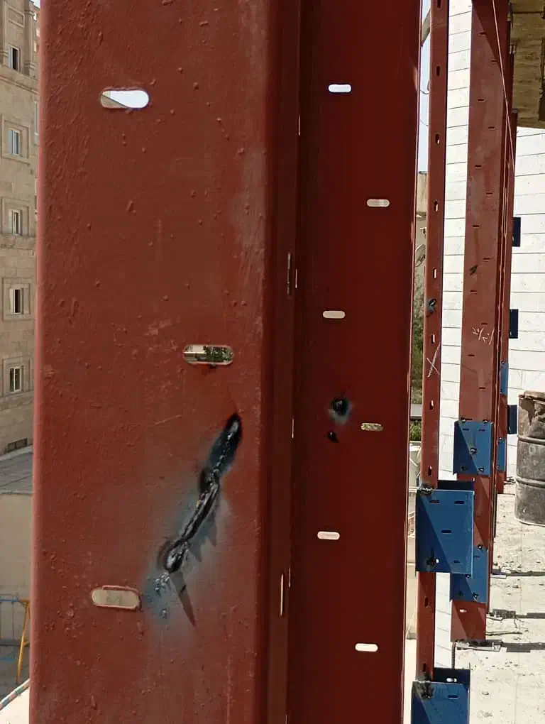 نصب والپست منقطع گیره قلاب وادار فرم جوشکاری|خدمات پیشه و مهارت|کرج, دهقان ویلا|دیوار