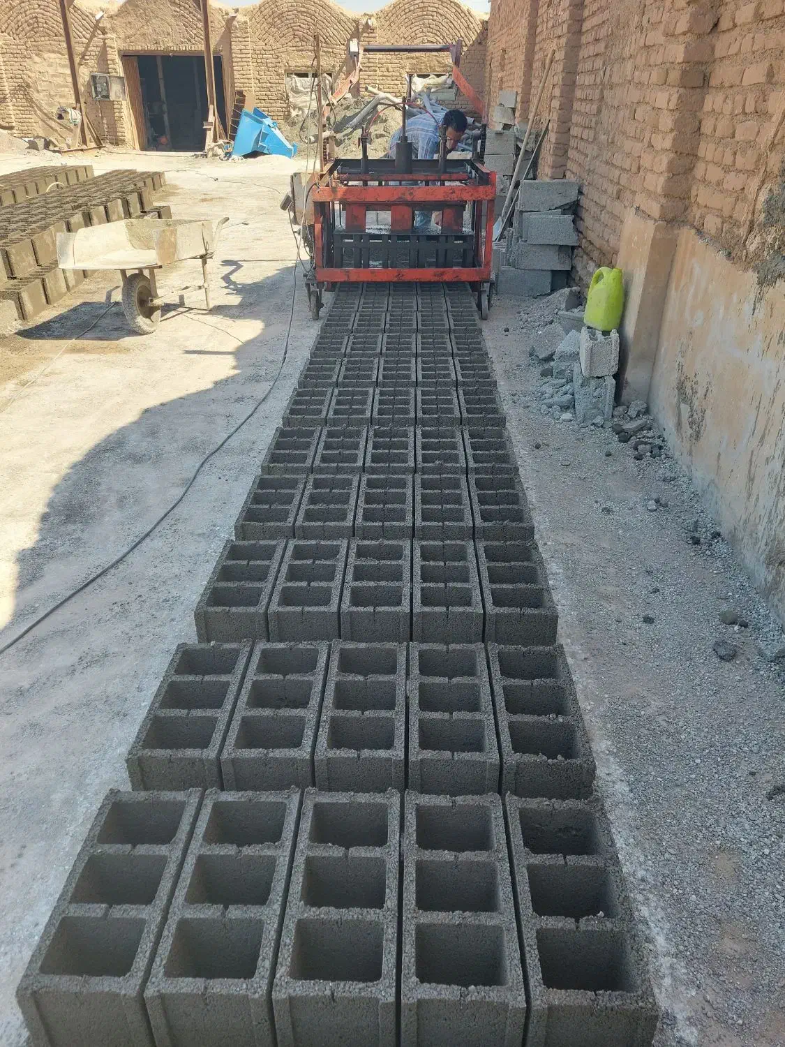 بلوکه|مصالح و تجهیزات ساختمان|فیروزه, |دیوار