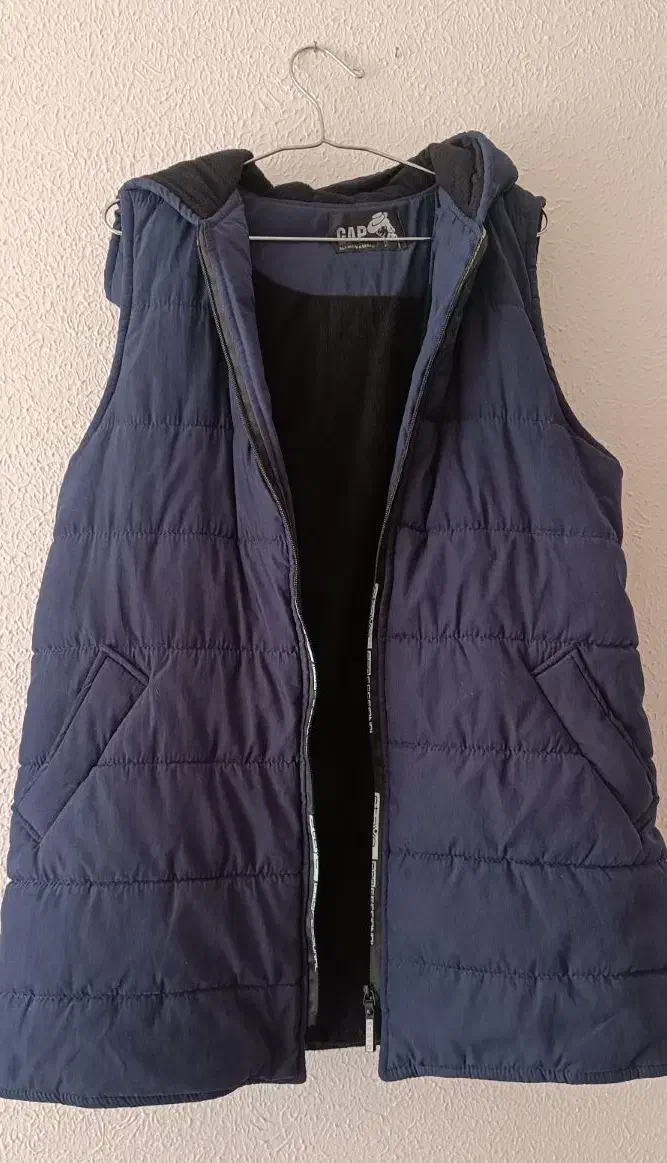 پافر ضخیم|لباس|شاهینشهر, نظامی|دیوار