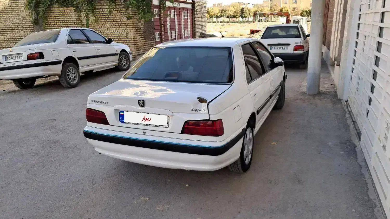 پژوپارس ۴۰۱ TU5 سفید۷۴۰۰۰تاکارکرد|خودرو سواری و وانت|فلاورجان, |دیوار