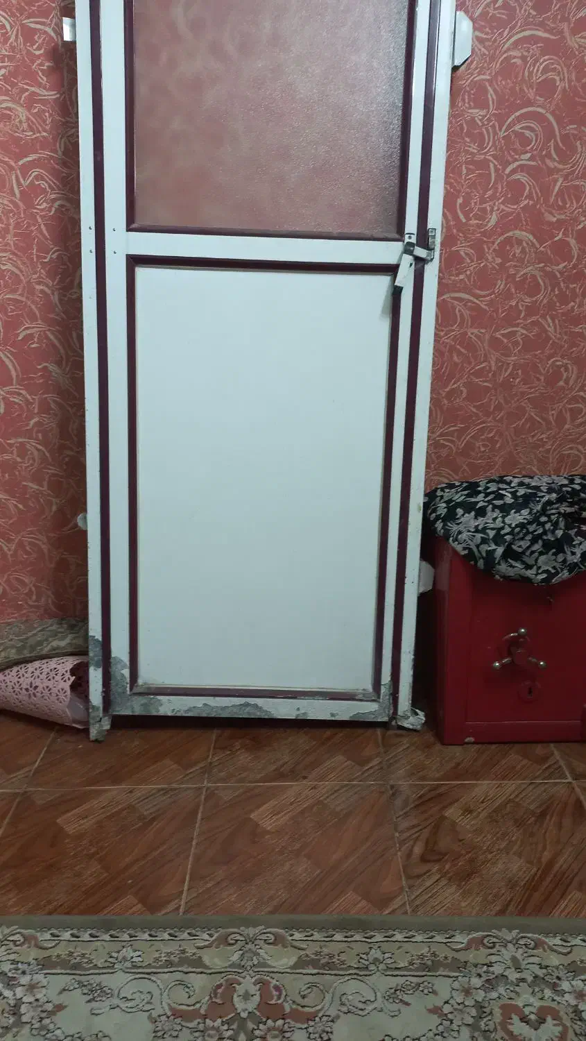 درب|مصالح و تجهیزات ساختمان|نسیم‌شهر, |دیوار