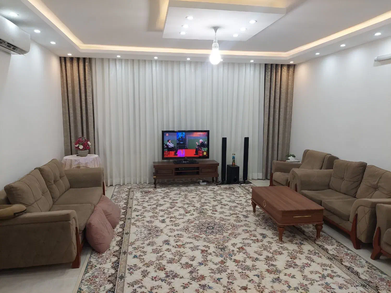 اپارتمان مجتمع یاس ۹۳ متری|فروش آپارتمان|مشهد, مهدی آباد (بلوار توس)|دیوار