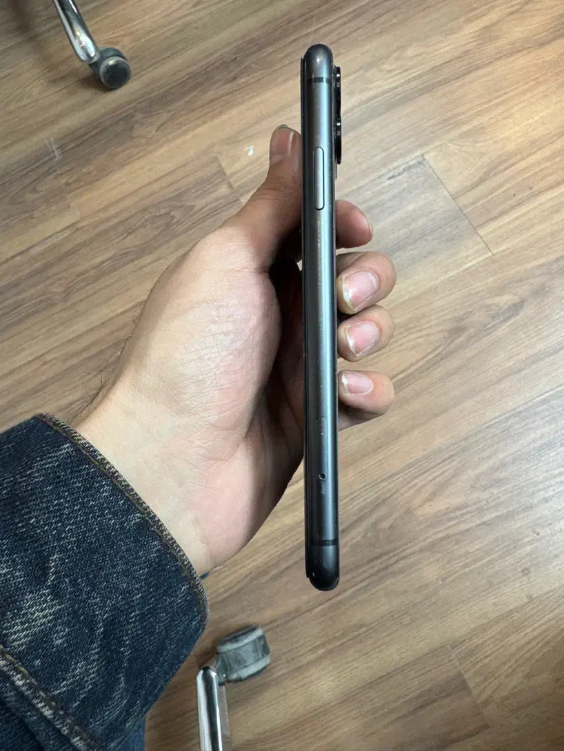 11 نرمال 256 دو سیم|موبایل|نسیم‌شهر, |دیوار