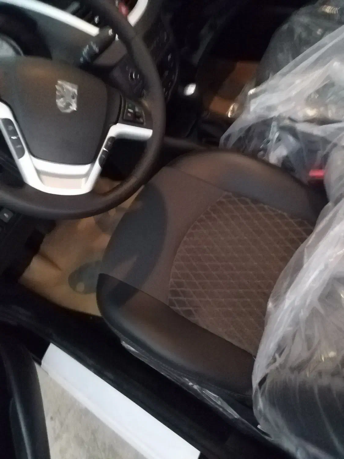 پژو207پانا تحویل24ابان رینگ فولادی|خودرو سواری و وانت|صدرا-فارس, فاز ۱|دیوار