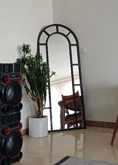 آینه گنبدی فلزی|آینه|یزد, |دیوار