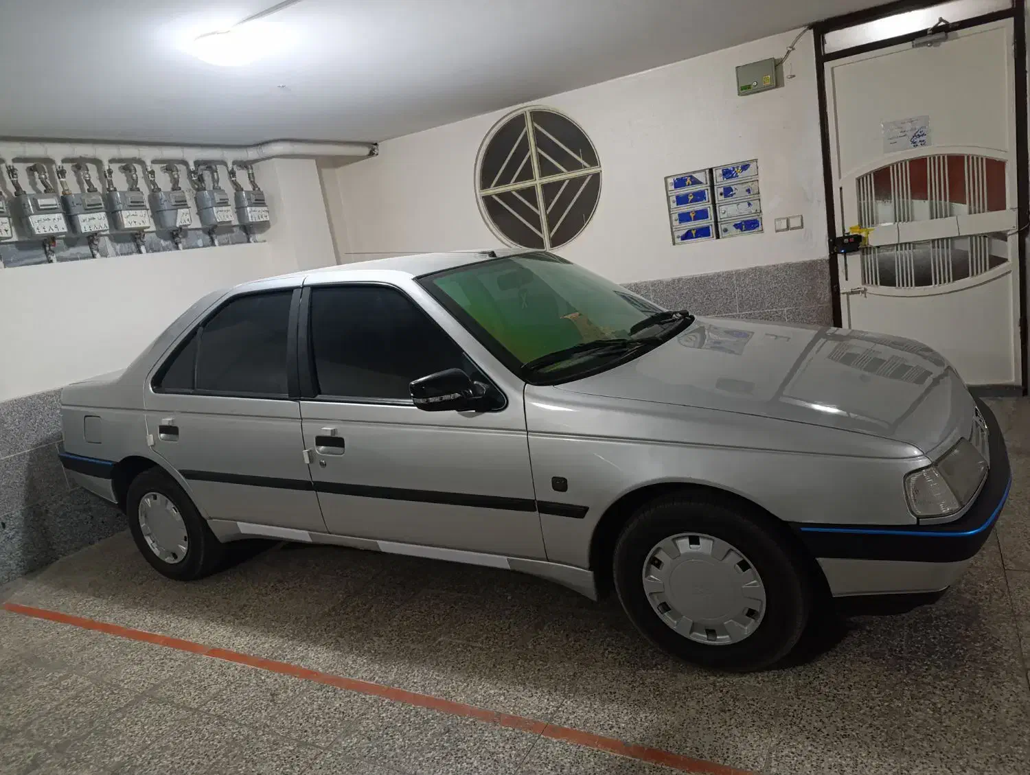 پژو ۴۰۵  صفر  مدل ۹۶|خودرو سواری و وانت|شاهین‌شهر, عطار|دیوار