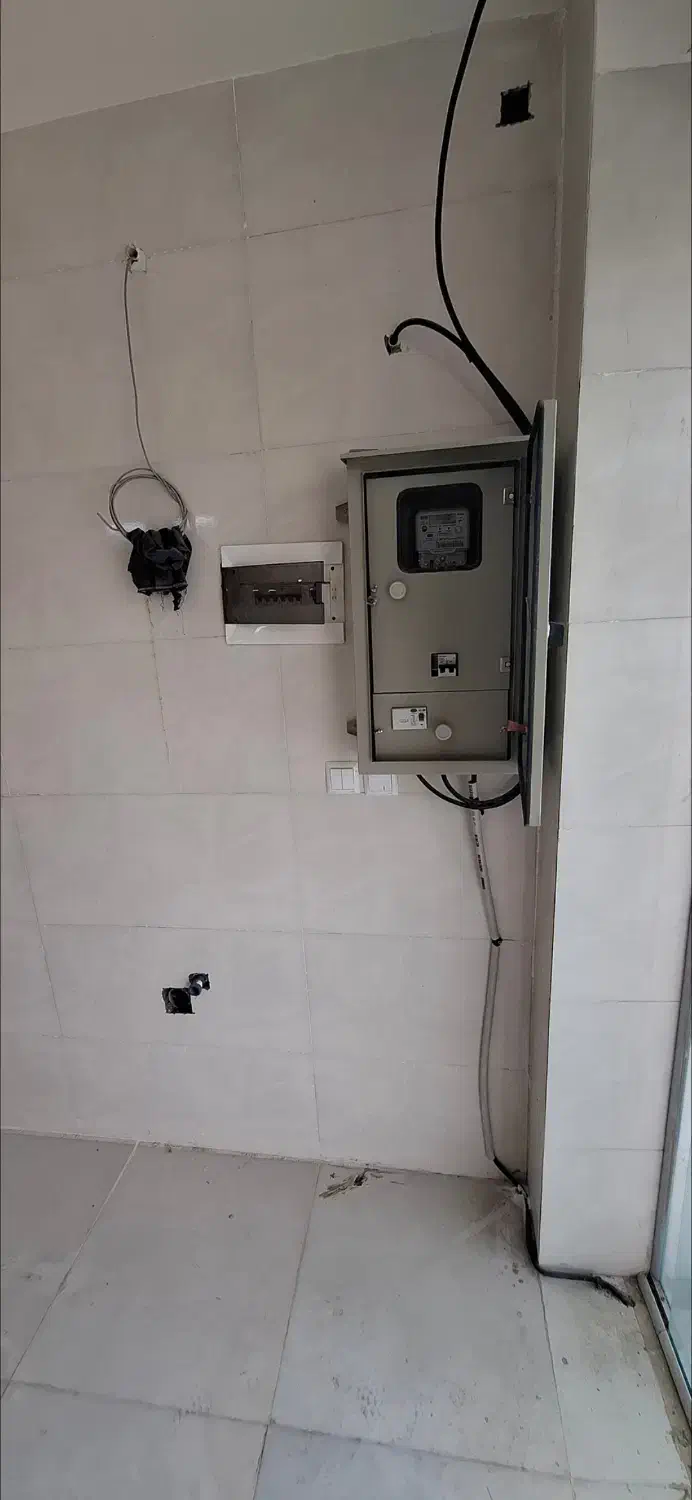 مغازه 50 متر مفید واقعی/نوساز/بر خیابان 24متری|فروش مغازه و غرفه|خمینی‌شهر, |دیوار