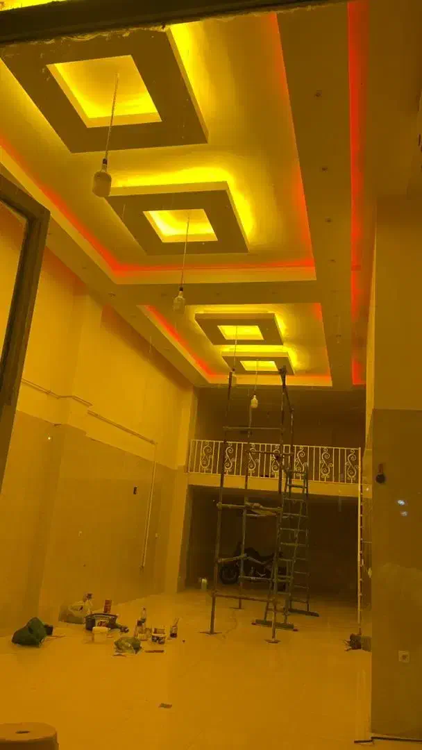 مغازه اجاره ای|اجارهٔ مغازه و غرفه|صحنه, |دیوار