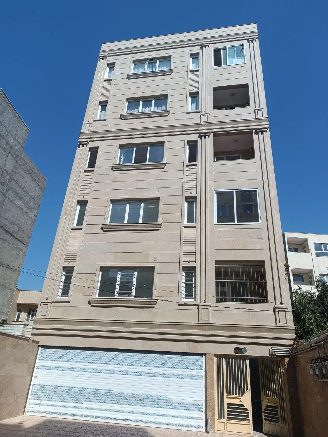 ۱۲۰متر آپارتمان نوساز در کوچه مجلل علی آباد|فروش آپارتمان|اردبیل, |دیوار