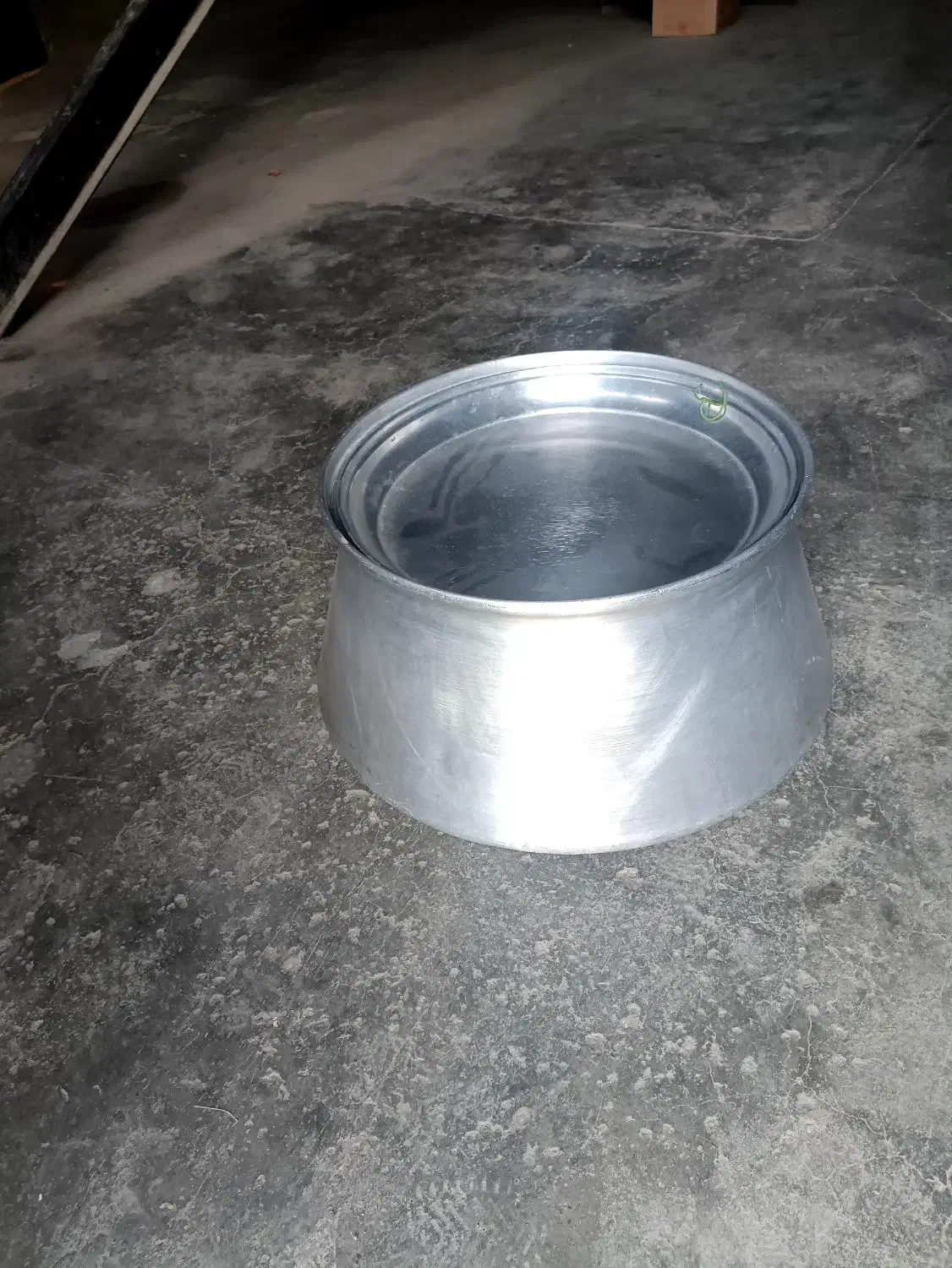 تیانه|ظروف پخت‌وپز|سنندج, |دیوار