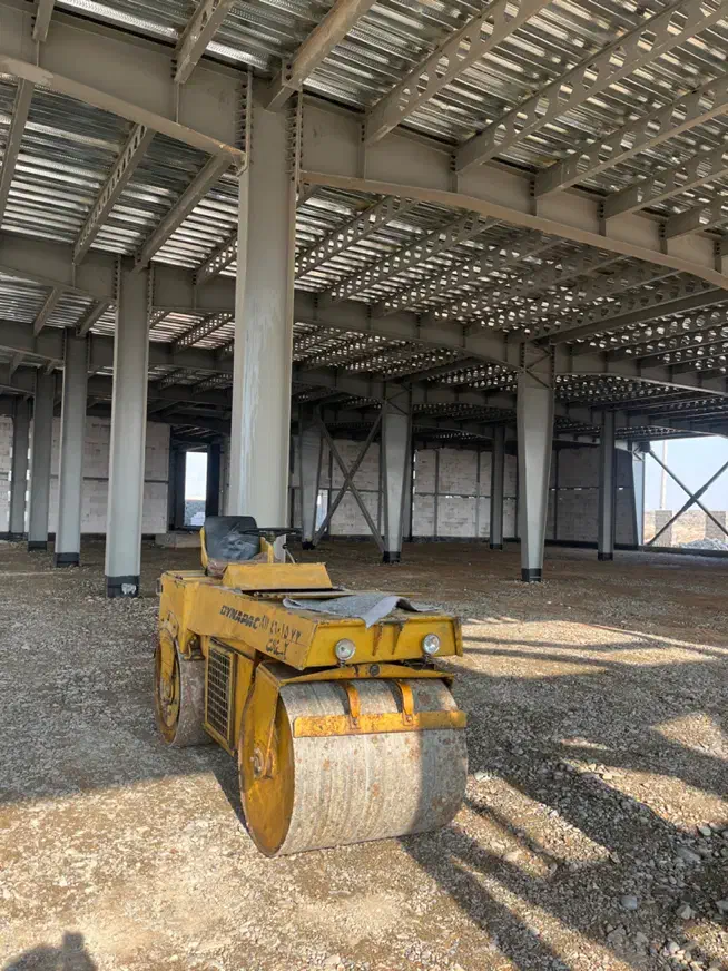 اجاره دهنده دستگاه مینی غلطک/ویبره فابریک 25/30|خدمات حمل و نقل|شاهدشهر, |دیوار