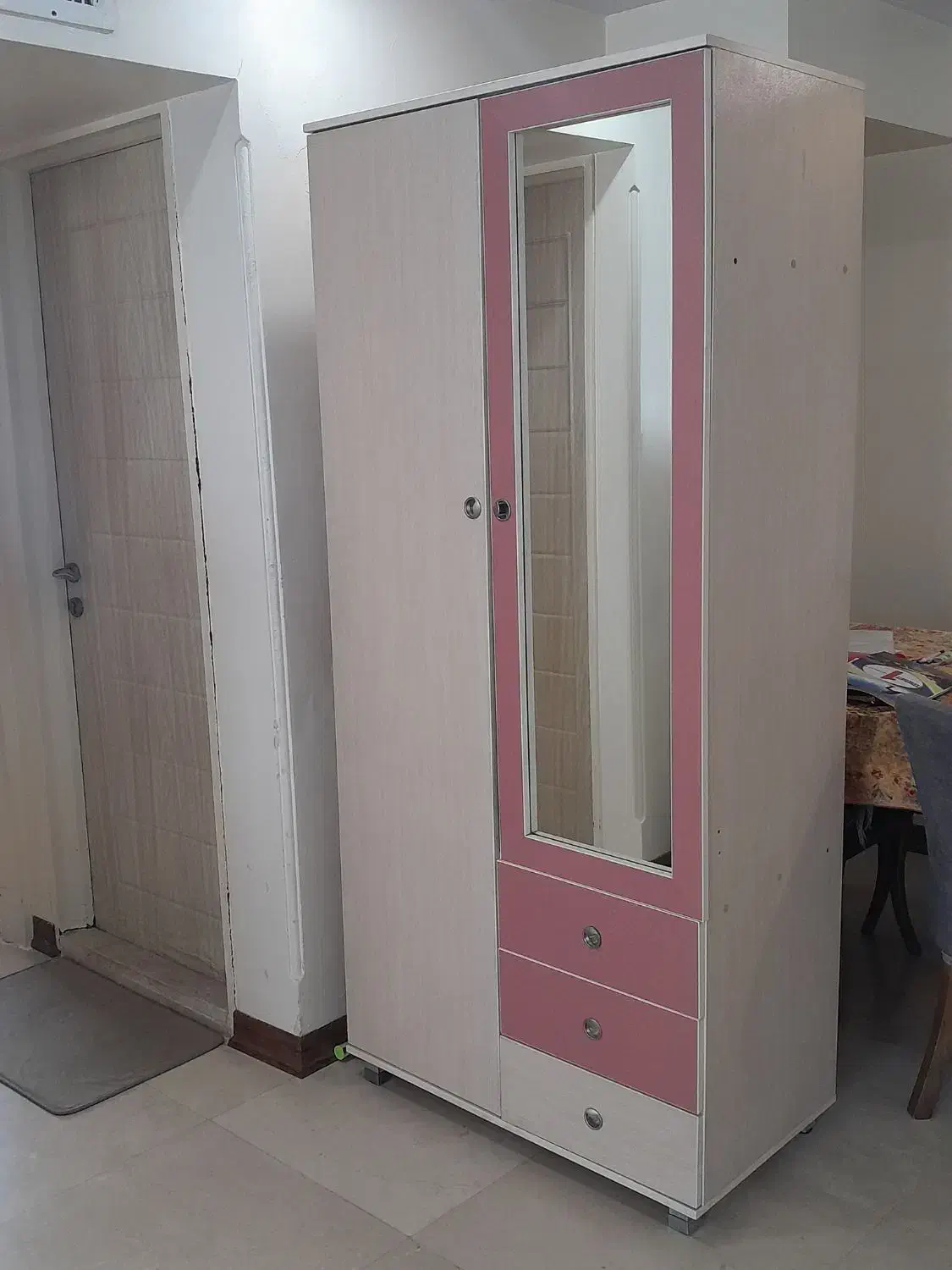 کمد MFD اصل|جاکفشی، کمد، دراور|تهران, علم و صنعت|دیوار