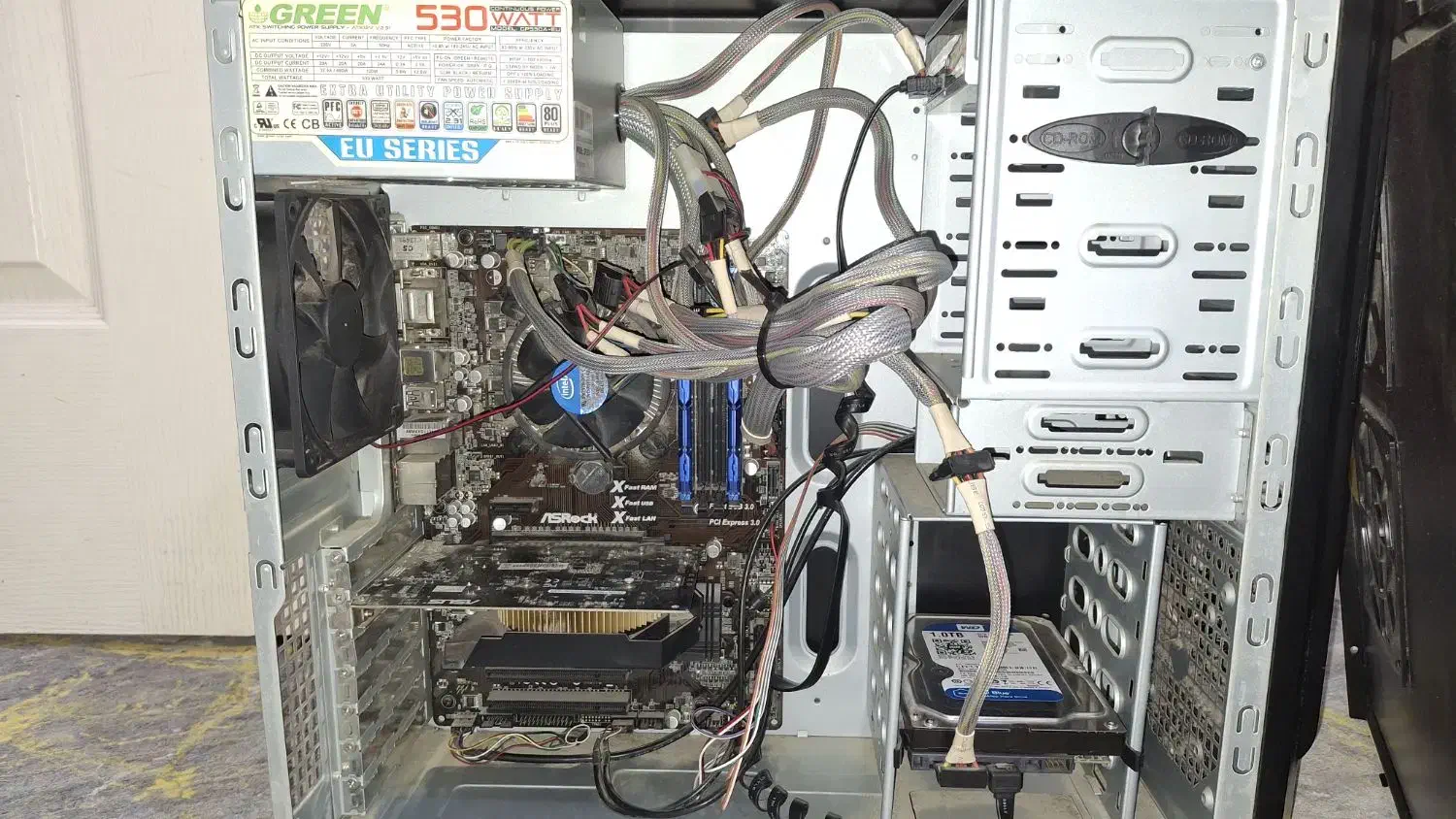 کامپیوتر|رایانه رومیزی|تهران, تهرانپارس شرقی|دیوار