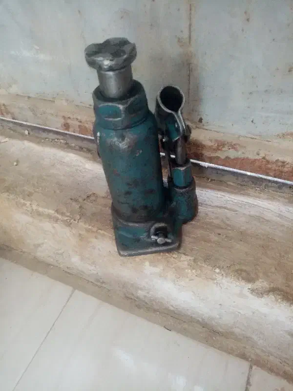 فروش جک خاور|قطعات یدکی و لوازم جانبی|شیراز, سلطان آباد|دیوار