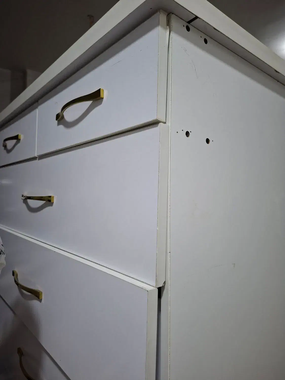 دراور سفید|جاکفشی، کمد، دراور|بیرجند, |دیوار