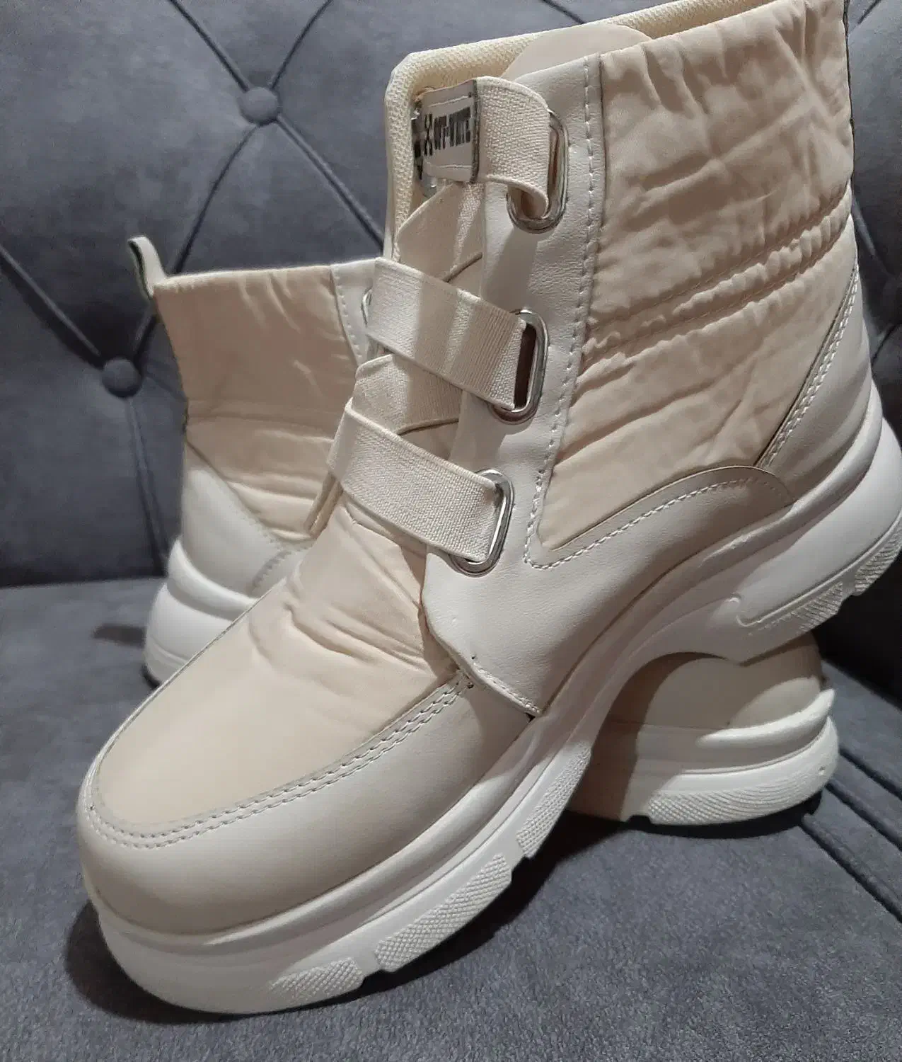 پوتین جنس کاپشنی سایز ۴۰|کیف، کفش، کمربند|رشت, لاکان شهر|دیوار