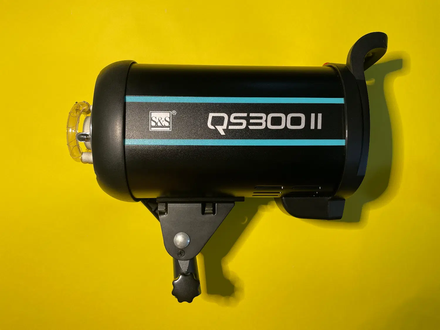 فلاش عکاسی s&sQS300ll|دوربین عکاسی و فیلمبرداری|تهران, دکتر هوشیار|دیوار