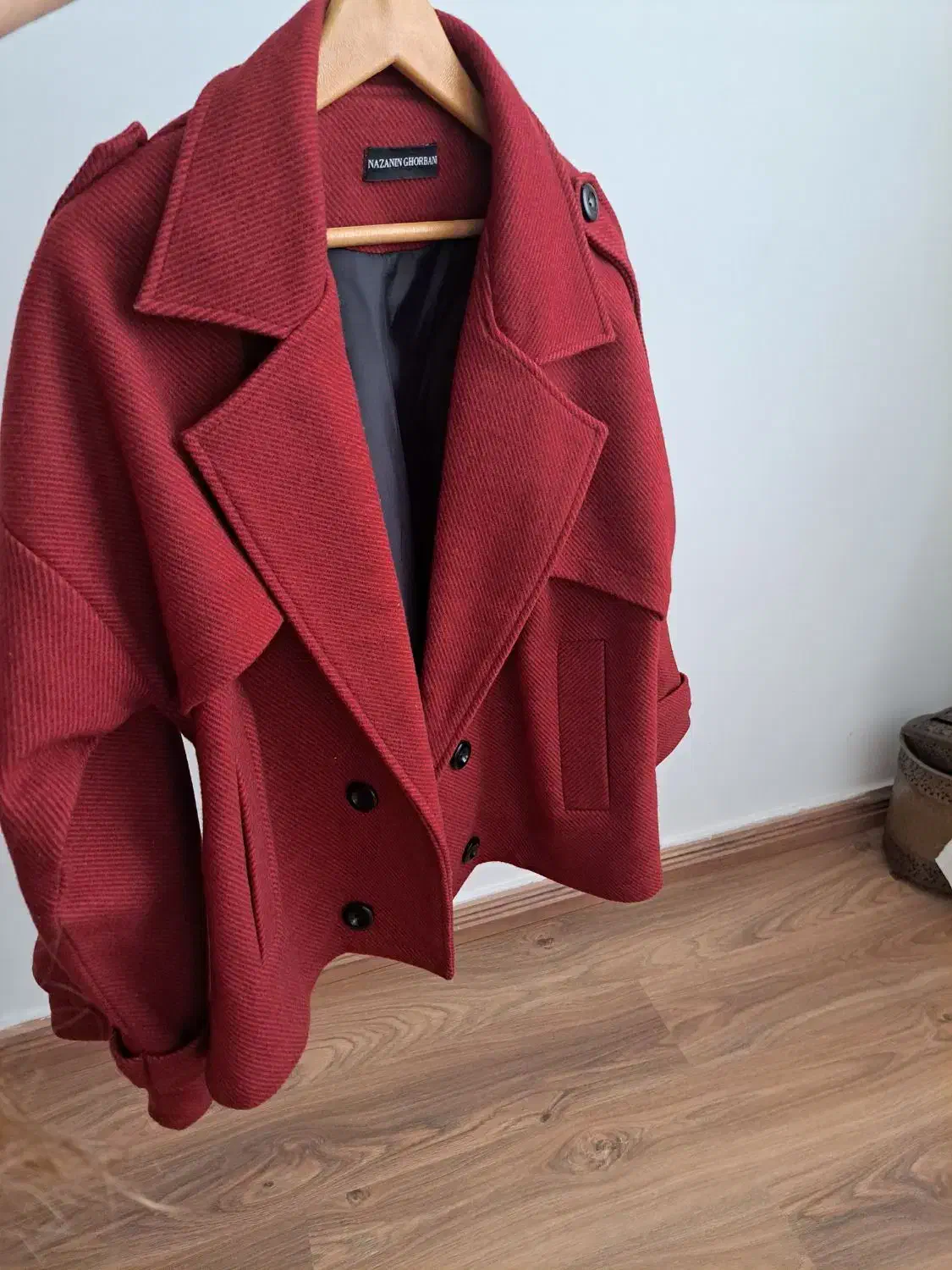 پ التو|لباس|اردبیل, |دیوار