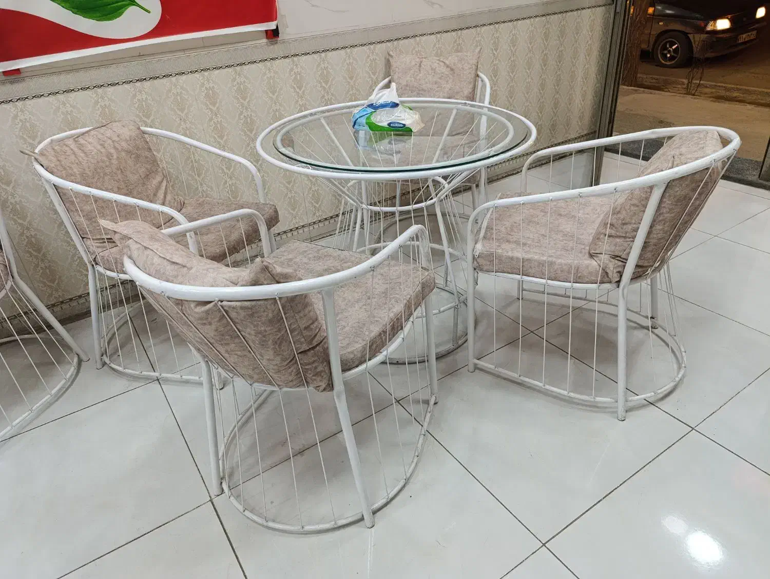 میز صندلی|میز و صندلی غذاخوری|بناب, |دیوار