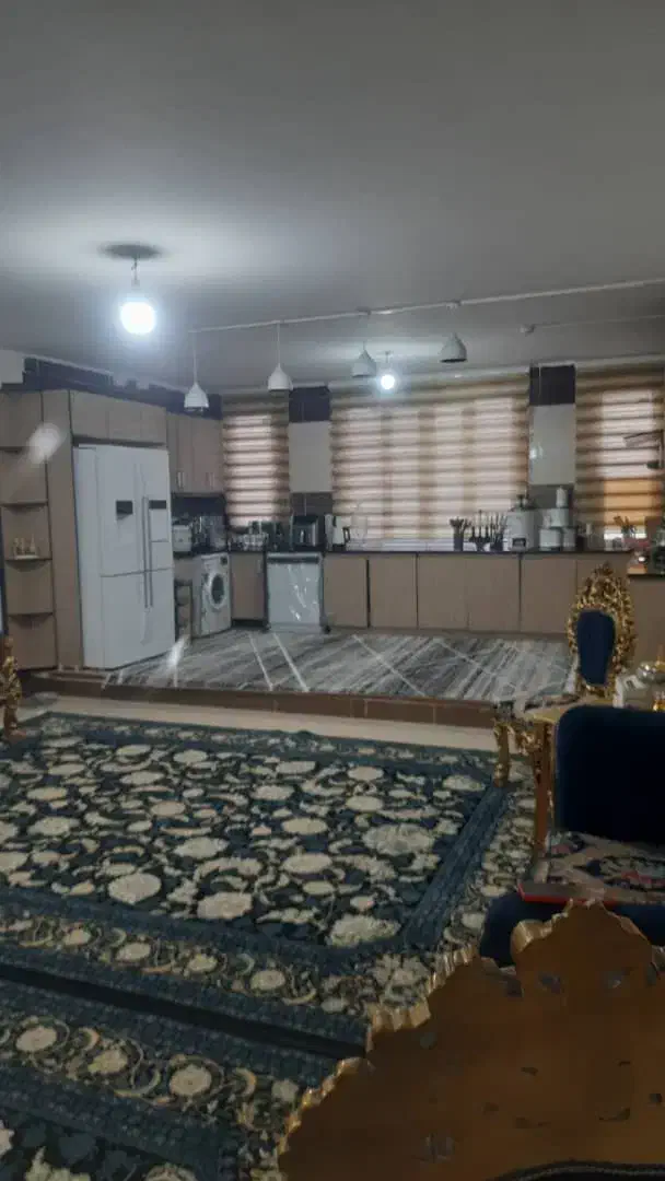 120 متر آپارتمان تک واحدی آراسته 2 فول امکانات|اجارهٔ آپارتمان|خرم‌آباد, |دیوار