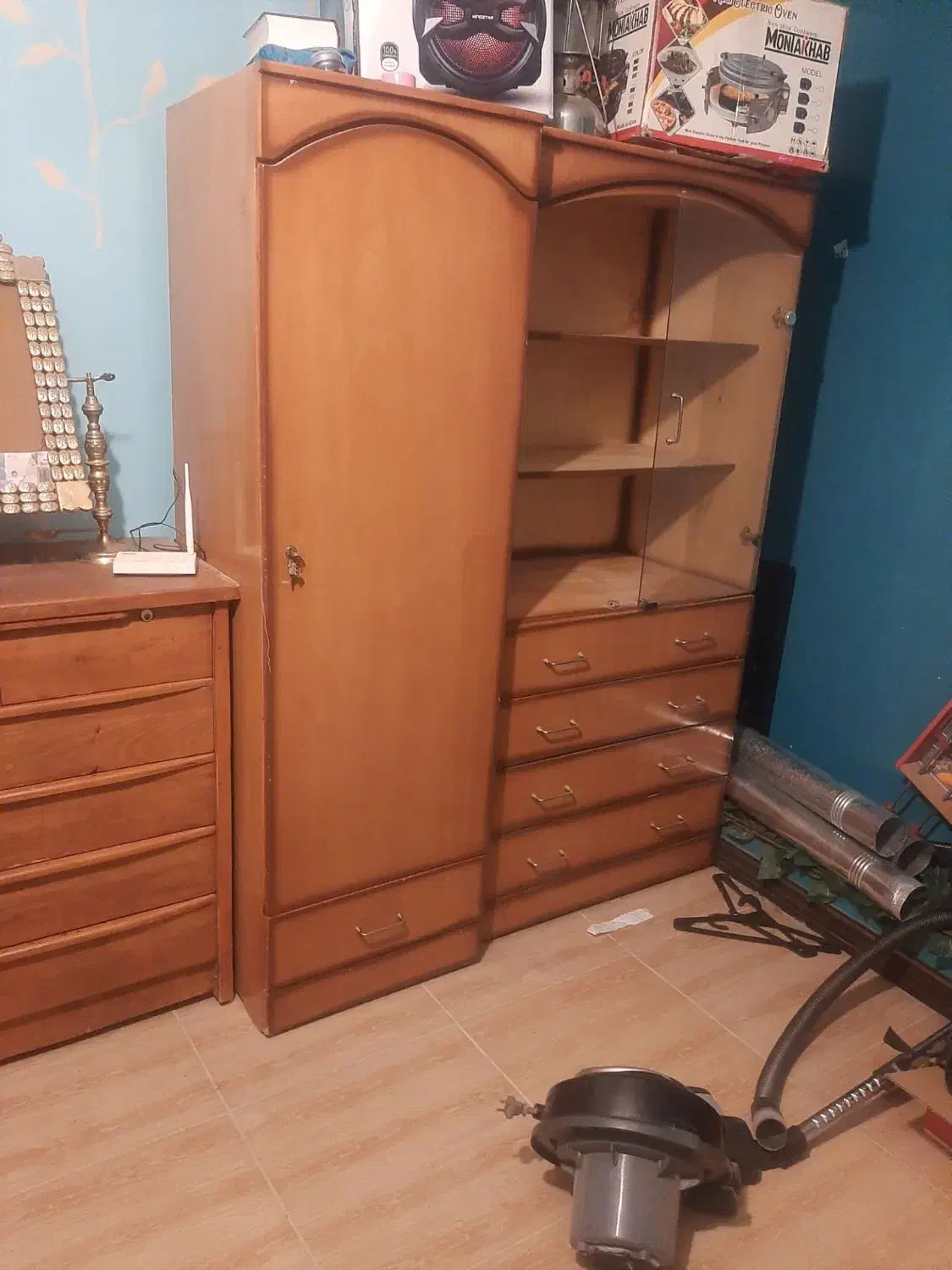 کمد|جاکفشی، کمد، دراور|کرمان, |دیوار