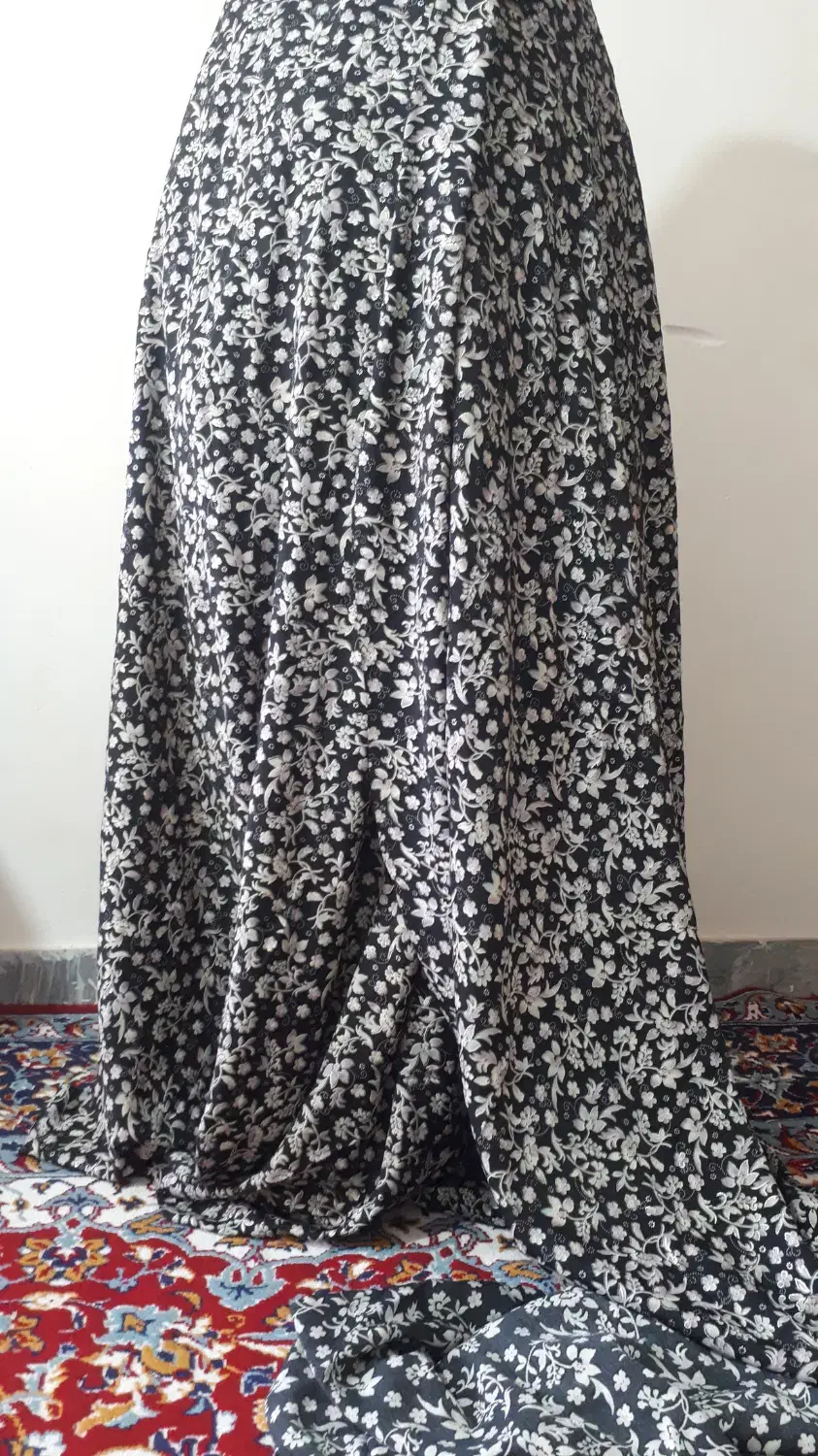 پارچه چادری|لباس|ملایر, |دیوار