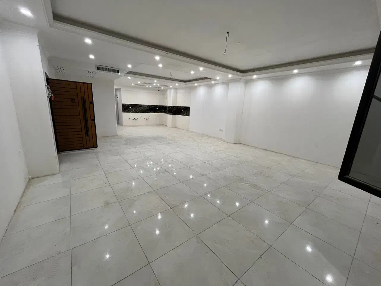 فروش آپارتمان / واوان / رجایی / سه خواب|فروش آپارتمان|اسلامشهر, شهرک واوان|دیوار