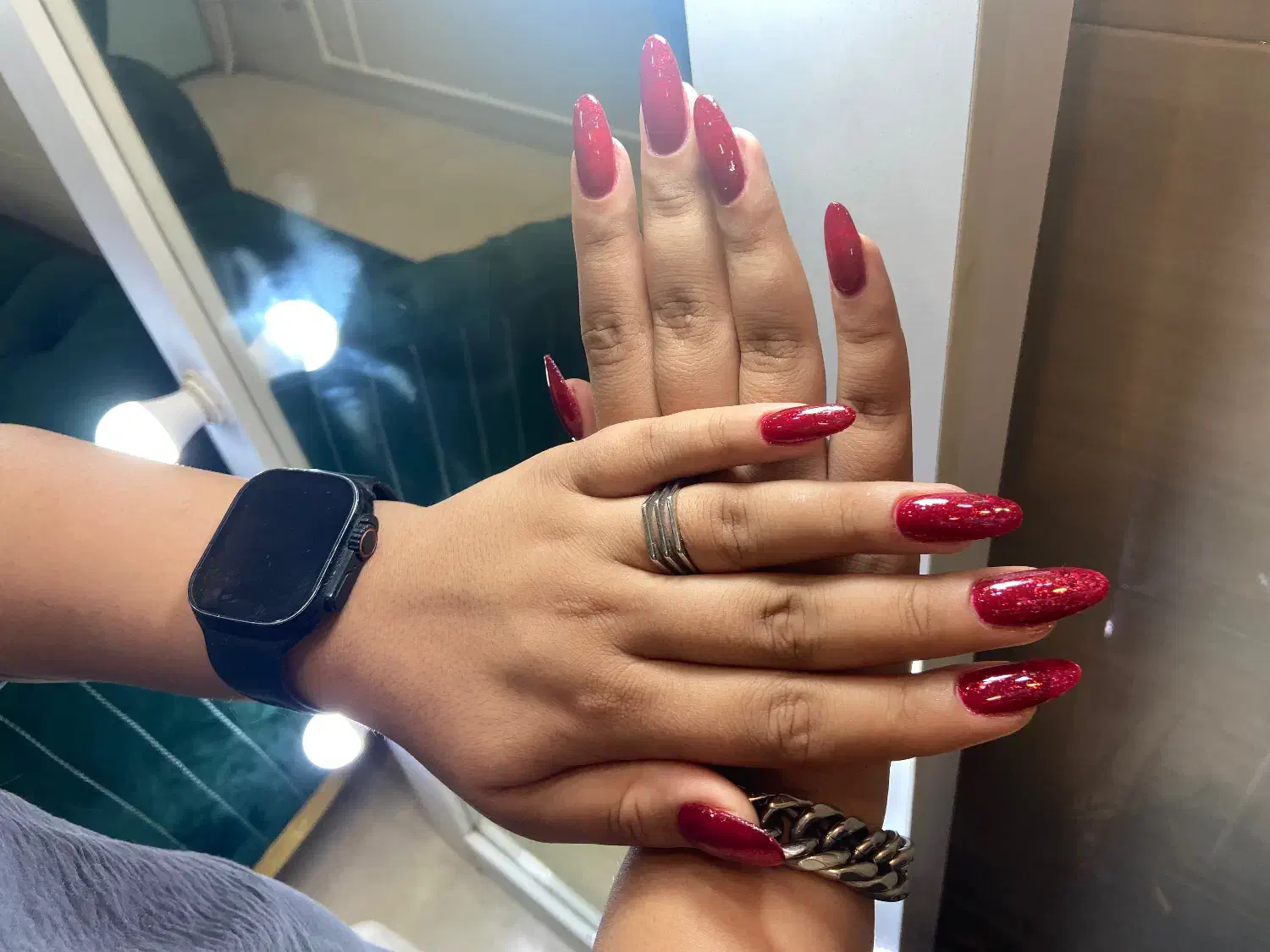 کاشت ناخن200 اف به دلیل تکمیل آلبوم کاری|خدمات آرایشگری و زیبایی|رشت, حسین آباد|دیوار