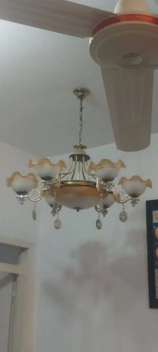 ۴عددلوستربزرگ|لوستر و چراغ آویز|مسجد سلیمان, |دیوار