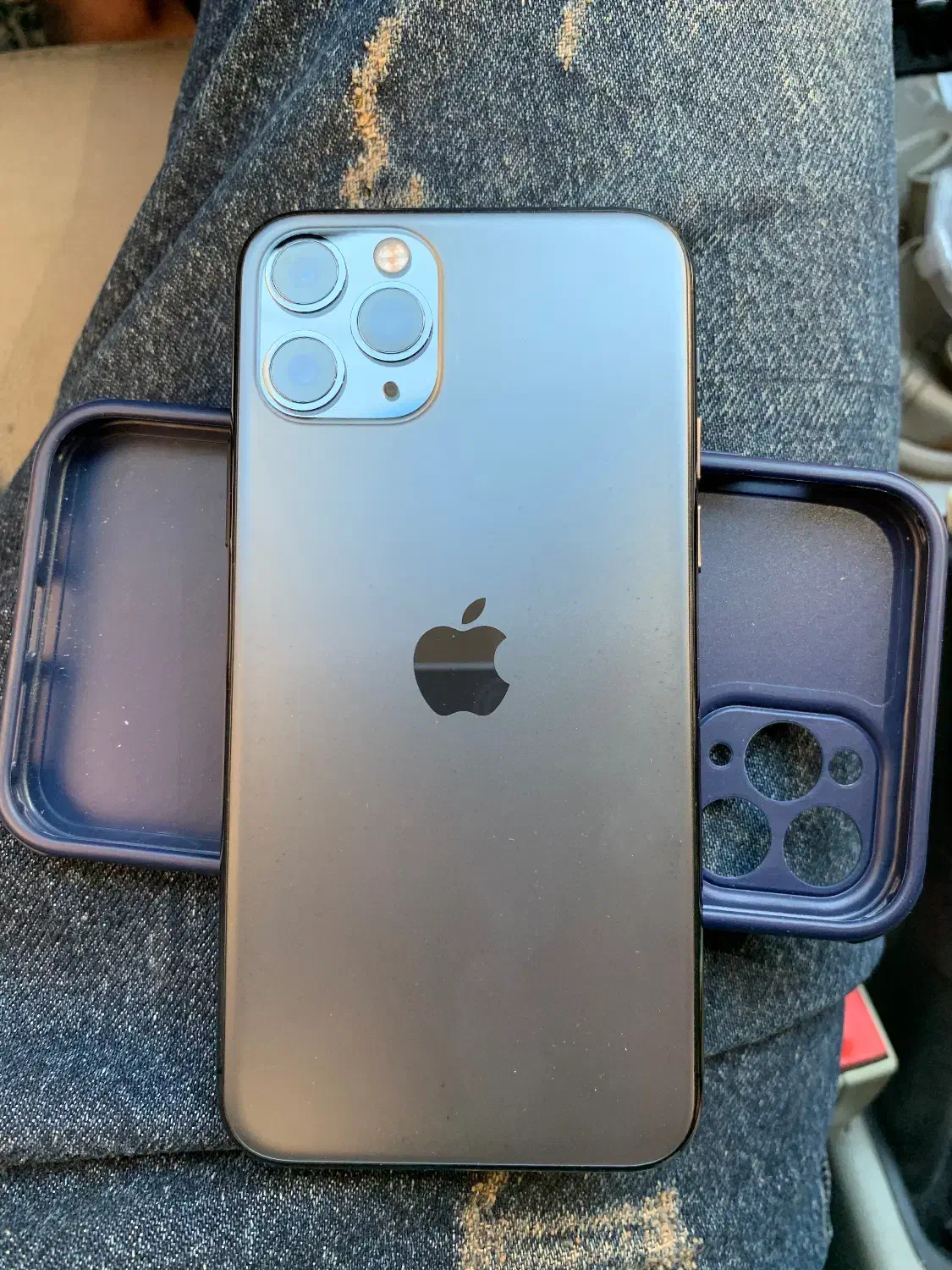 ایفون ۱۱ پرو|موبایل|تربتحیدریه, مسجد جامع|دیوار