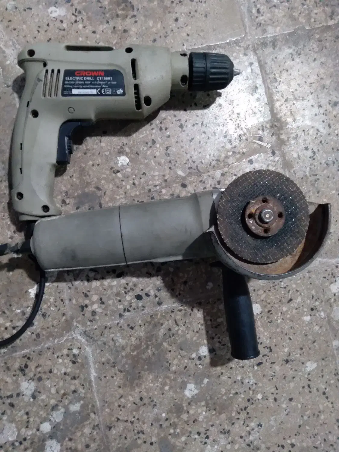 دلر کرون مینی|ابزارآلات|پاکدشت, پاکدشت (مامازند)|دیوار