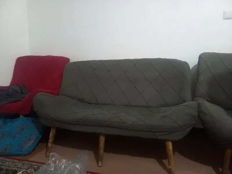 مبل|مبلمان خانگی و میز عسلی|فولادشهر, مسکن مهر فولادشهر|دیوار