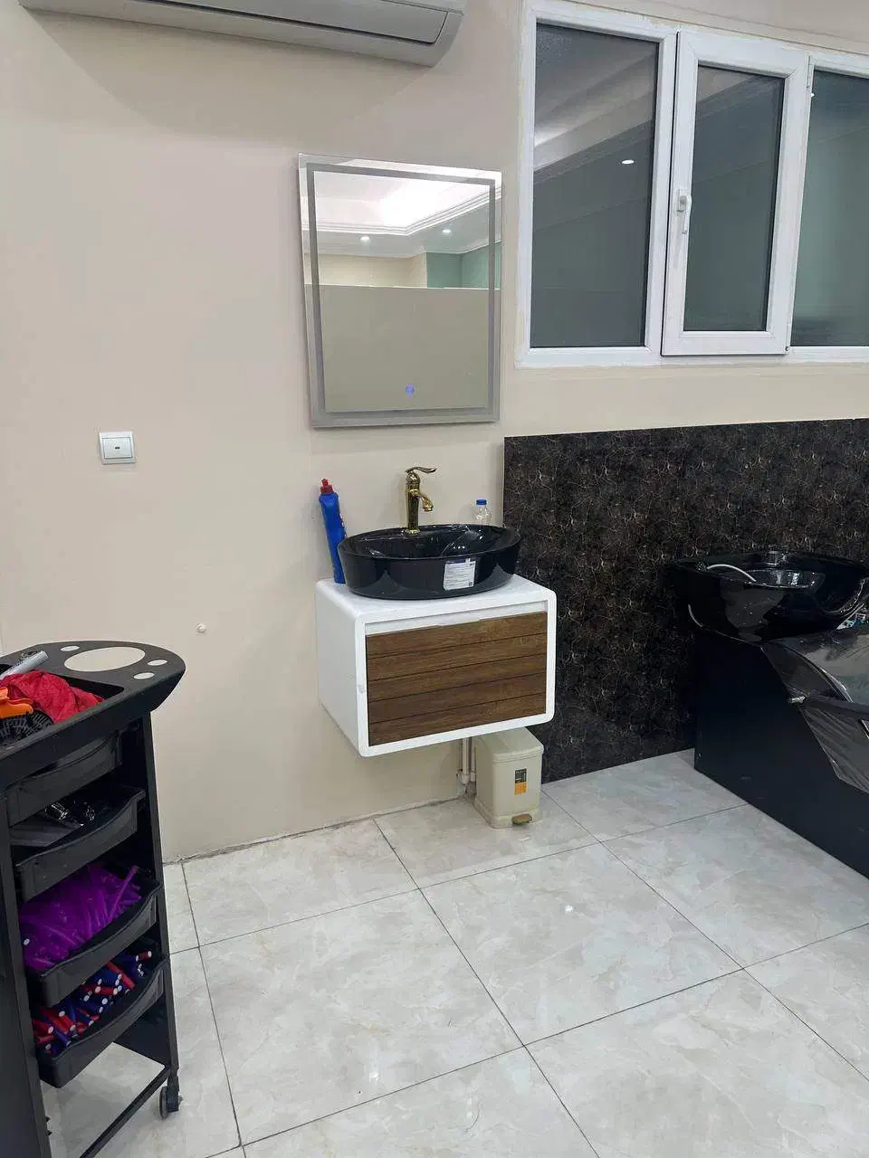 روشویی و آیینه|لوازم سرویس بهداشتی|شهریار, شهریار|دیوار