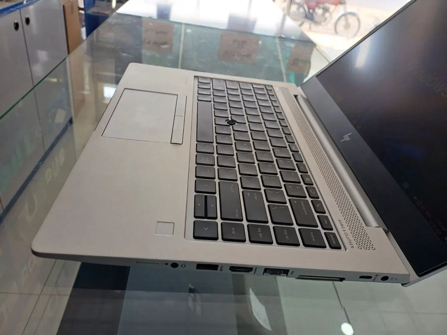 لپ تاپ HP ELITOOK دو گیگ گرافیک|رایانه همراه|میناب, |دیوار
