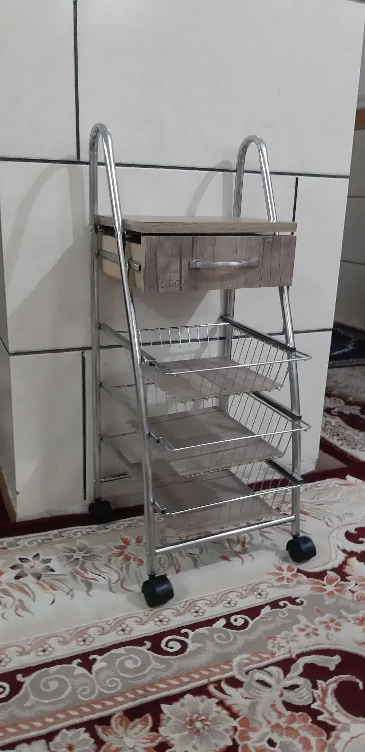 جای سیب و پیاز چهار کشابه چرخ دار|ظروف نگهدارنده، پلاستیکی، یک‌بارمصرف|اهواز, کمپلو جنوبی|دیوار