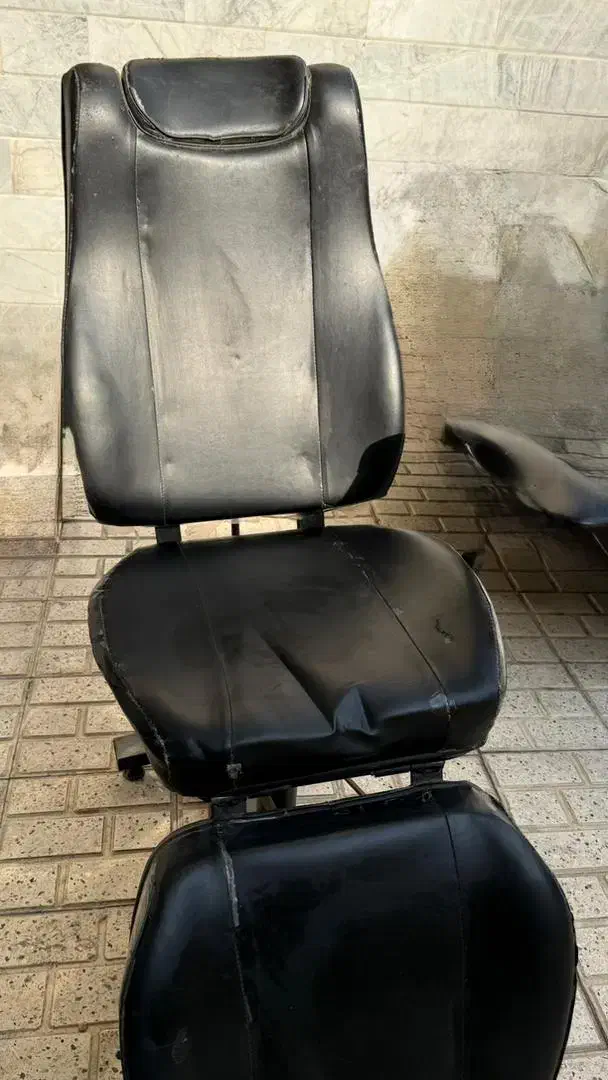 صندلی ارایشگاه زنانه|آرایشگاه و سالن‌های زیبایی|مشهد, ایثار|دیوار