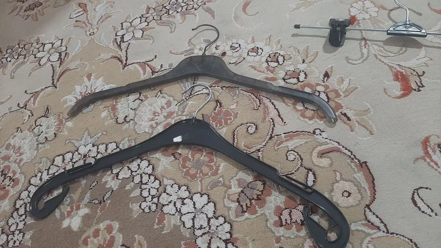 چوب لباسی|بندرخت و رخت‌آویز|تبریز, |دیوار