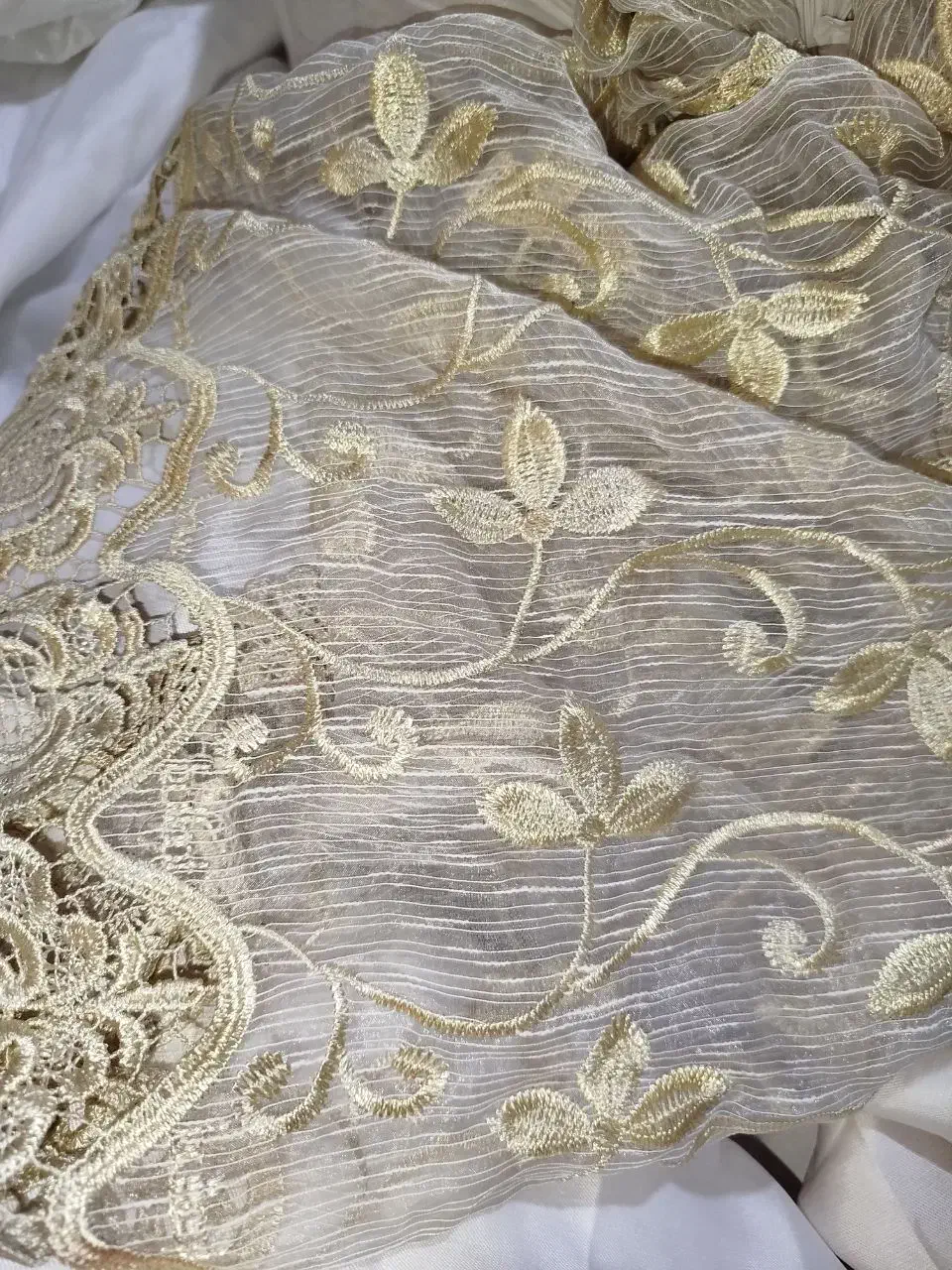 پرده زیبا|پرده، رانر، رومیزی|رباط‌کریم, رباط‌کریم|دیوار