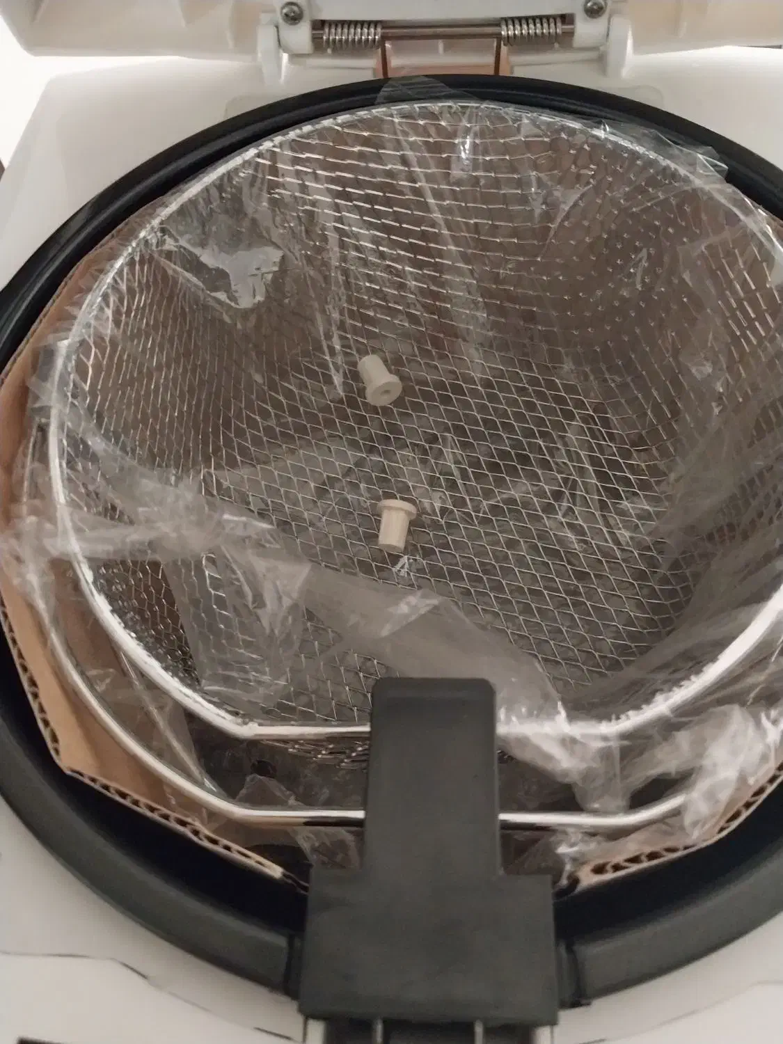 سرخ کن|ظروف پخت‌وپز|اصفهان, خواجه عمید|دیوار