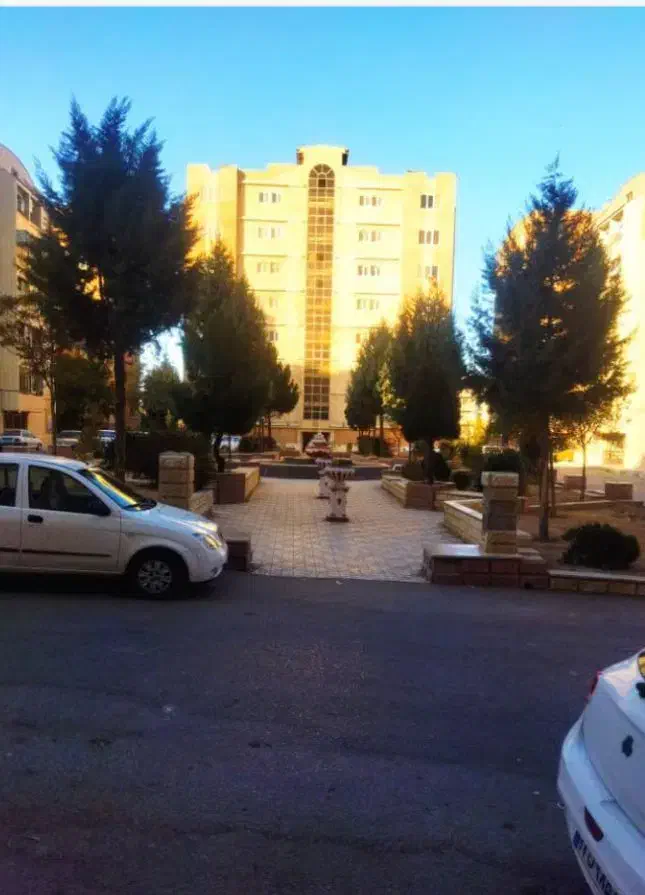 فروش واحد ۹۲ متری مجتمع نگین اندیشه|فروش آپارتمان|بروجرد, |دیوار