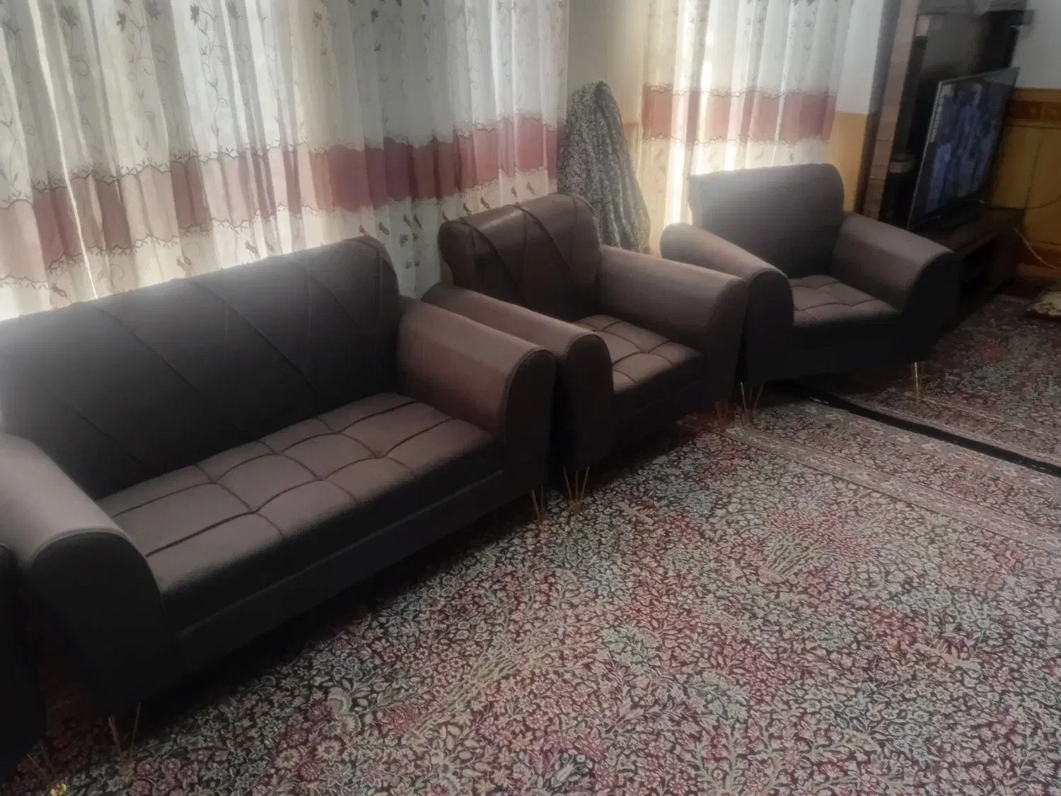 مبل راحتی|مبلمان خانگی و میز عسلی|کشکوئیه, |دیوار