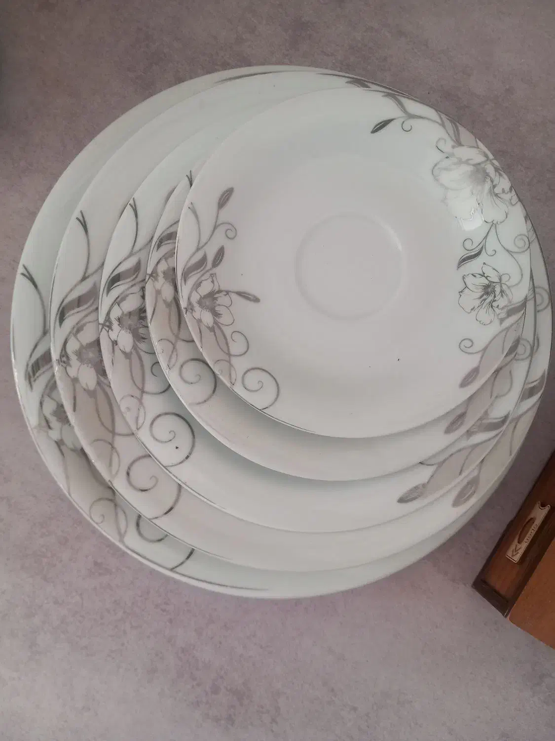 چینی توس|ظروف سرو و پذیرایی|قرچک, باقرآباد|دیوار