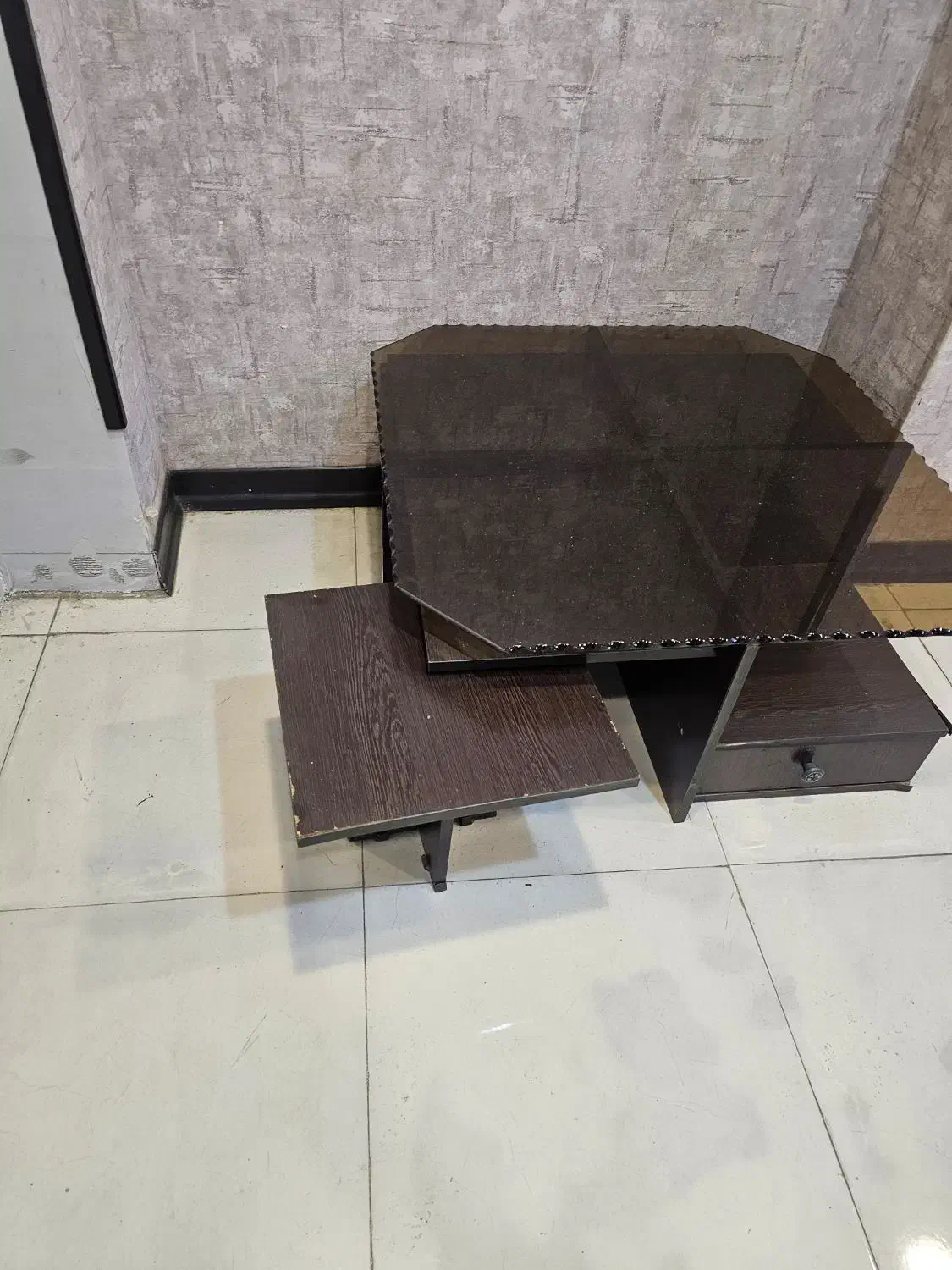 عسلی جلو مبلی|مبلمان خانگی و میز عسلی|تهران, نازیآباد|دیوار