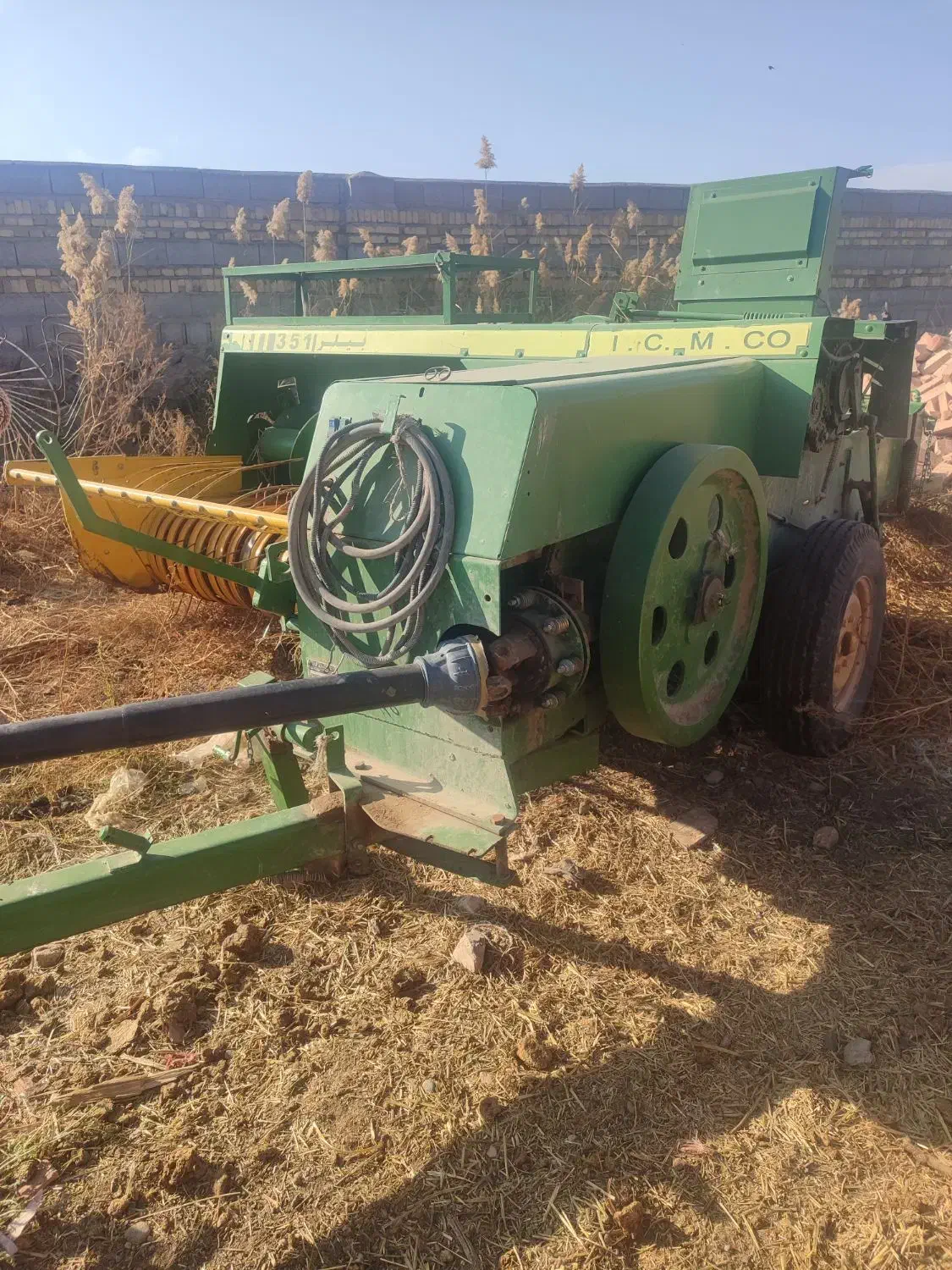 بیلر 98درحد نو|ماشین‌آلات صنعتی|سراب, |دیوار