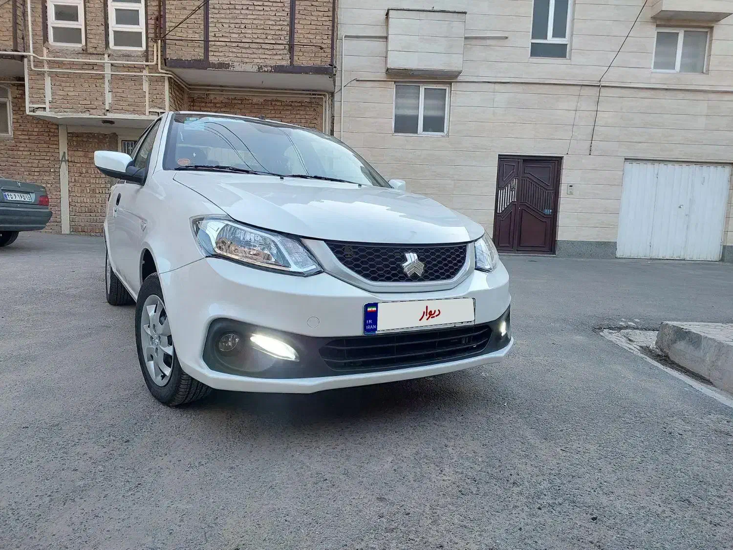 سایناs بنزینی مدل 1404 خشک|خودرو سواری و وانت|تبریز, |دیوار